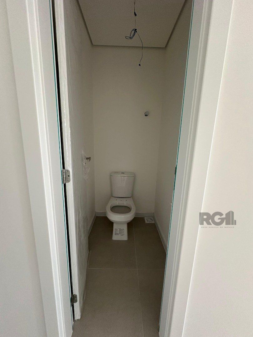 Apartamento à venda com 2 quartos, 62m² - Foto 11