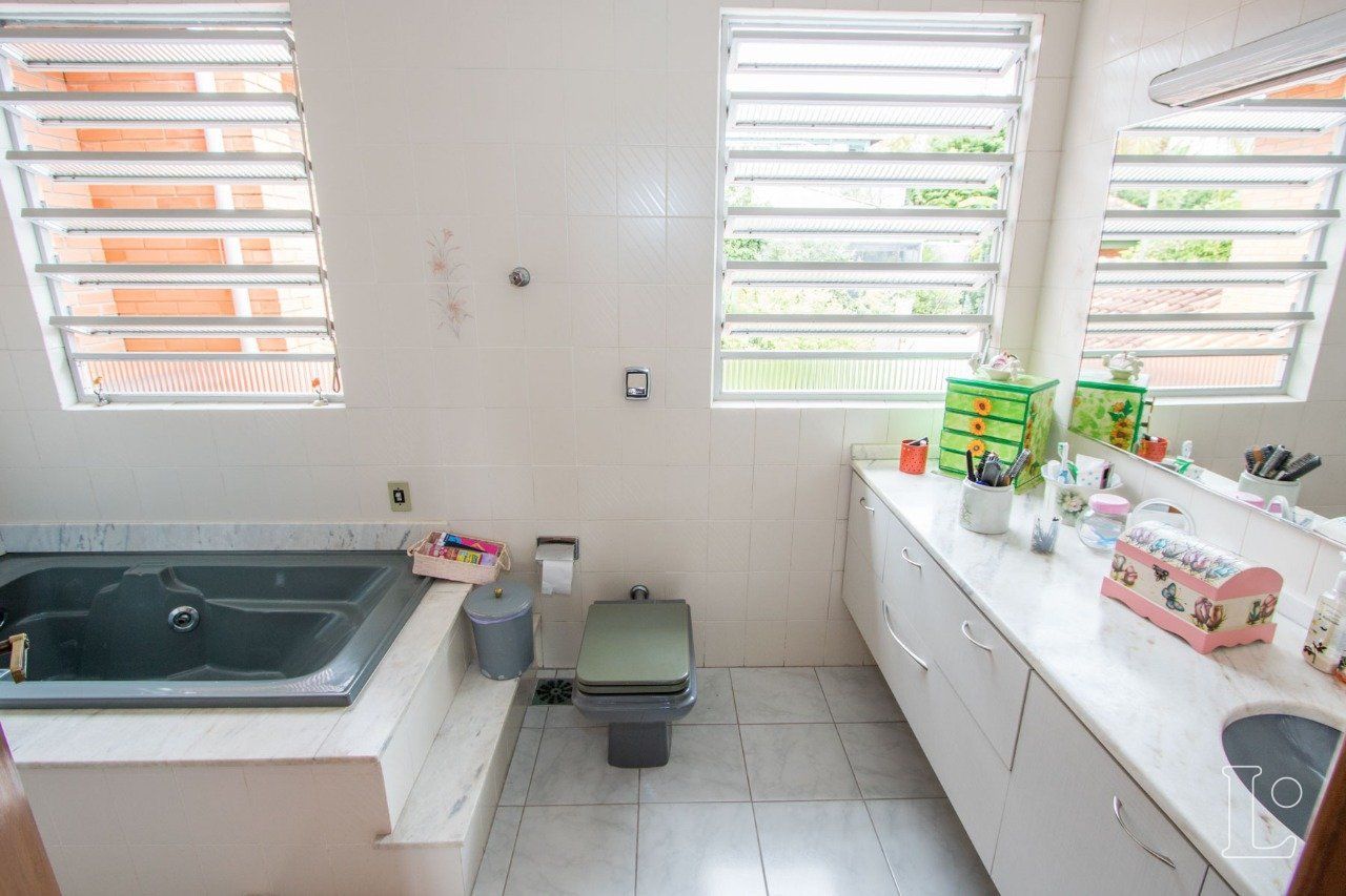 Casa à venda com 4 quartos, 416m² - Foto 40