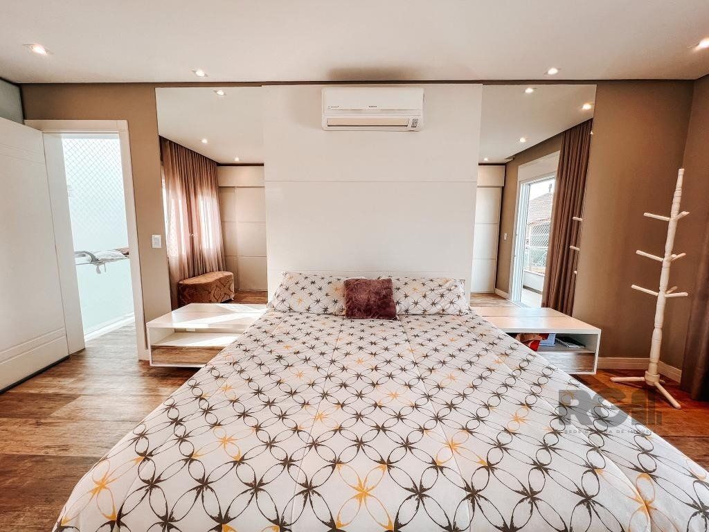 Casa de Condomínio à venda com 3 quartos, 242m² - Foto 29