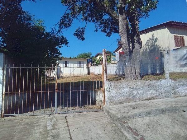 Casa à venda com 40m², 1 quarto no bairro Belém Velho em Porto Alegre