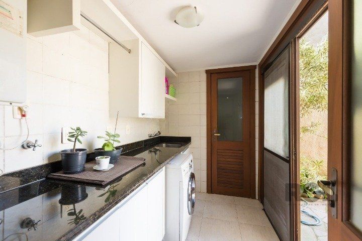 Casa de Condomínio à venda com 3 quartos, 219m² - Foto 19