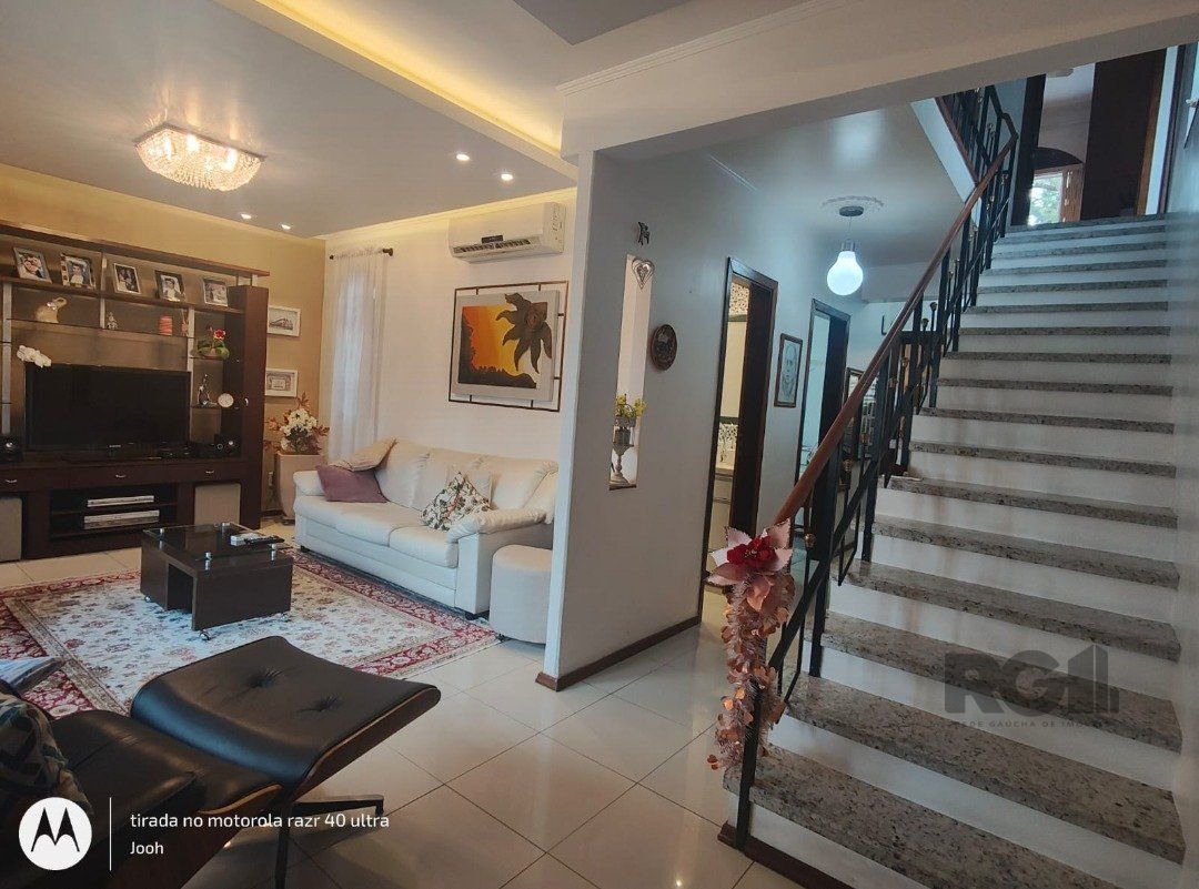 Casa à venda com 4 quartos, 244m² - Foto 9