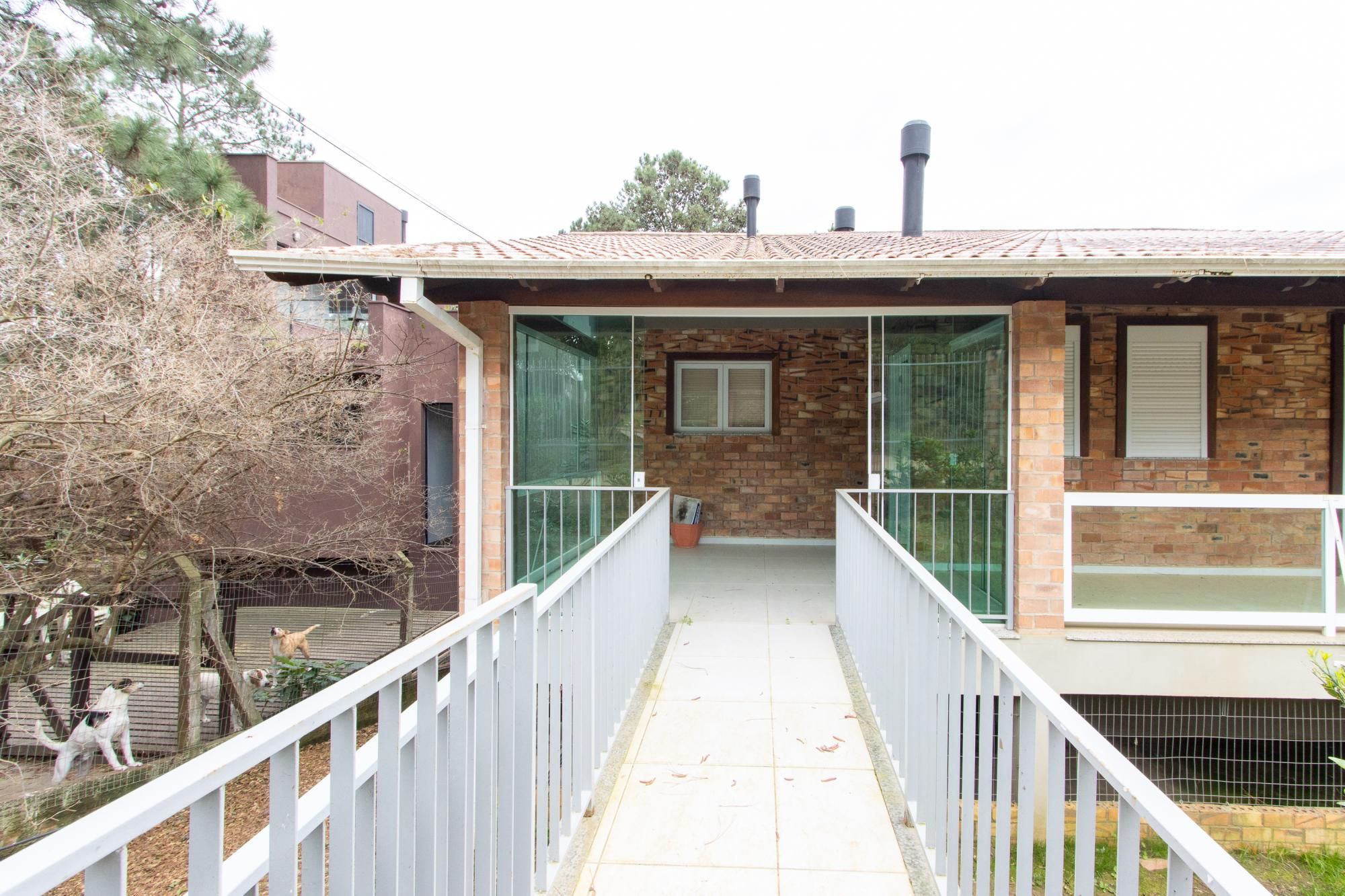 Casa à venda com 3 quartos, 308m² - Foto 5
