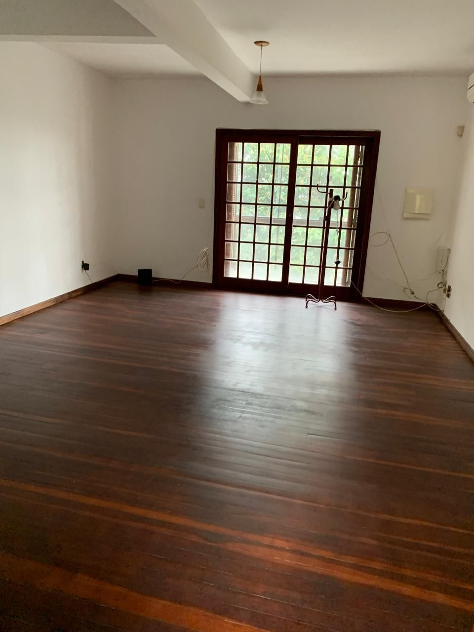 PRÉDIO COM 2 APARTAMENTOS  COM 1 E 2 DORMITÓRIOS - BAIRRO NONOAI