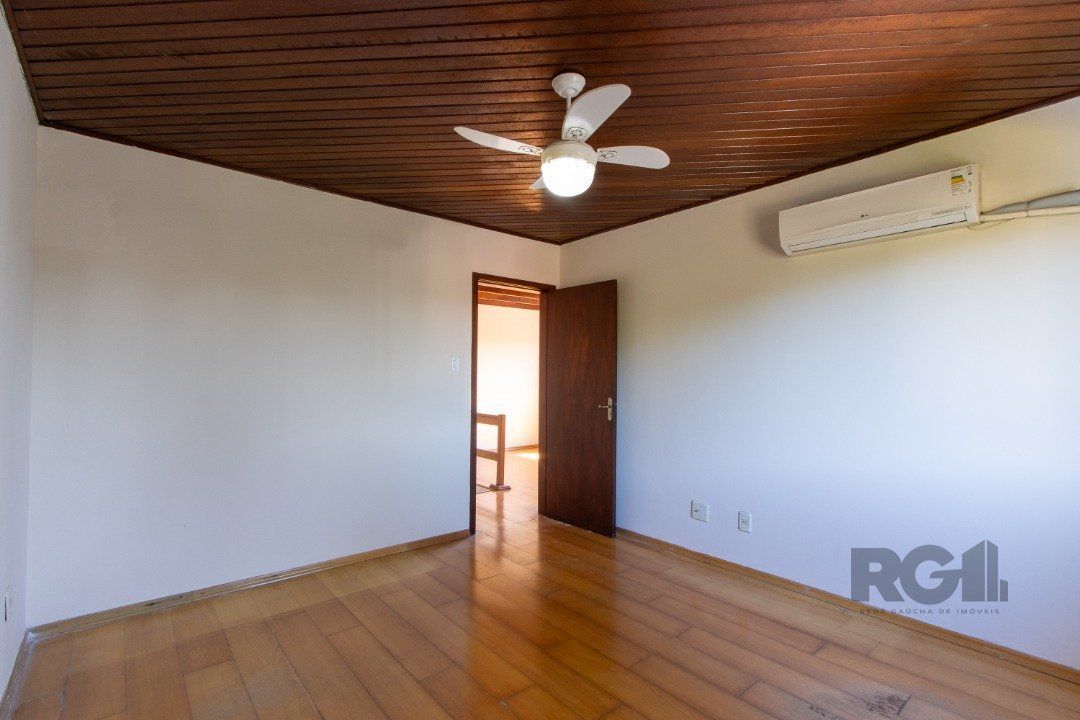 Casa à venda com 4 quartos, 284m² - Foto 25
