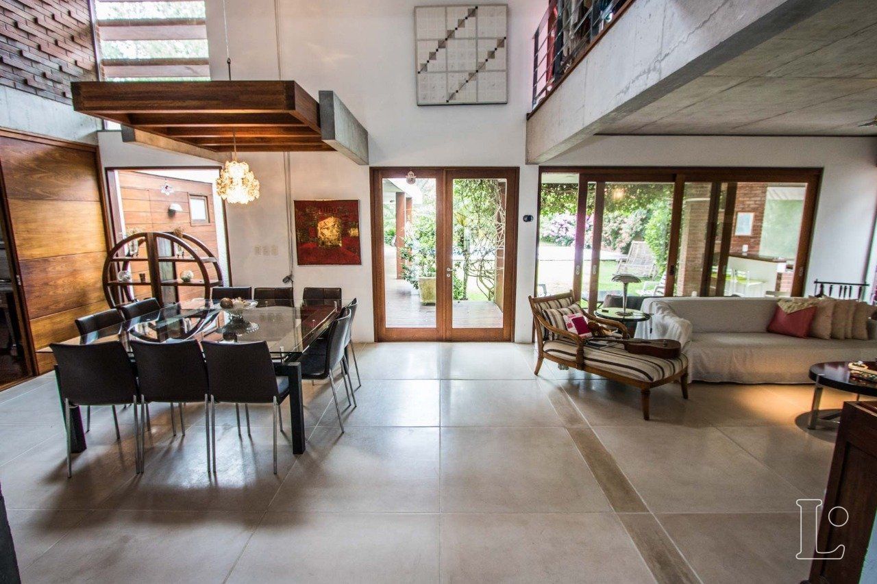 Casa de Condomínio à venda com 4 quartos, 436m² - Foto 3
