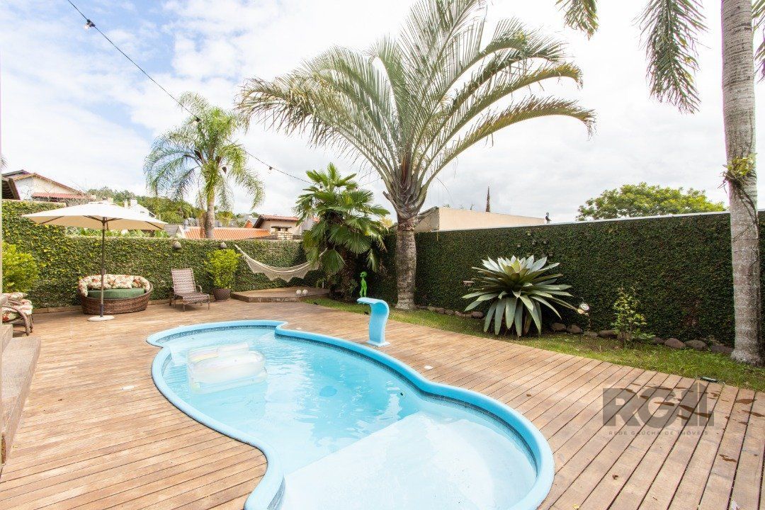 Casa de Condomínio à venda com 3 quartos, 360m² - Foto 37