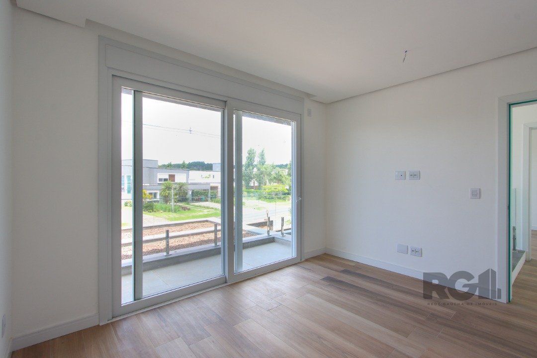 Casa de Condomínio à venda com 4 quartos, 300m² - Foto 47