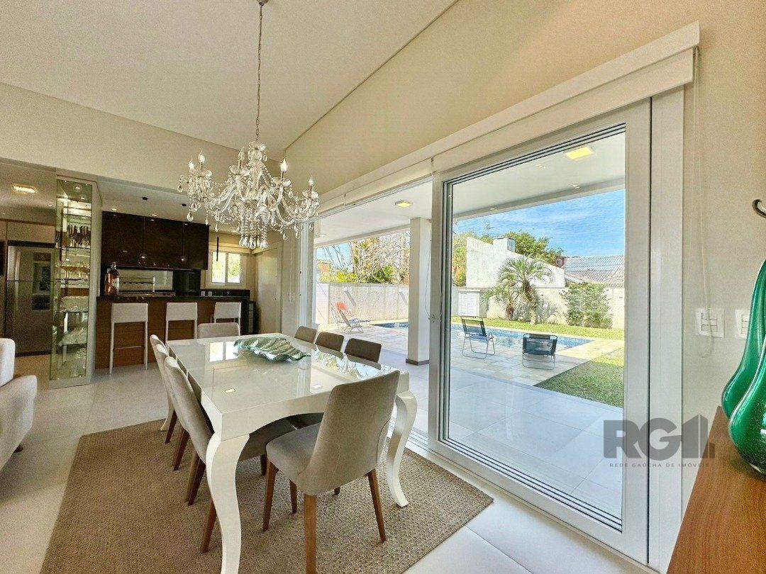 Casa, 4 quartos, 260 m² - Foto 10