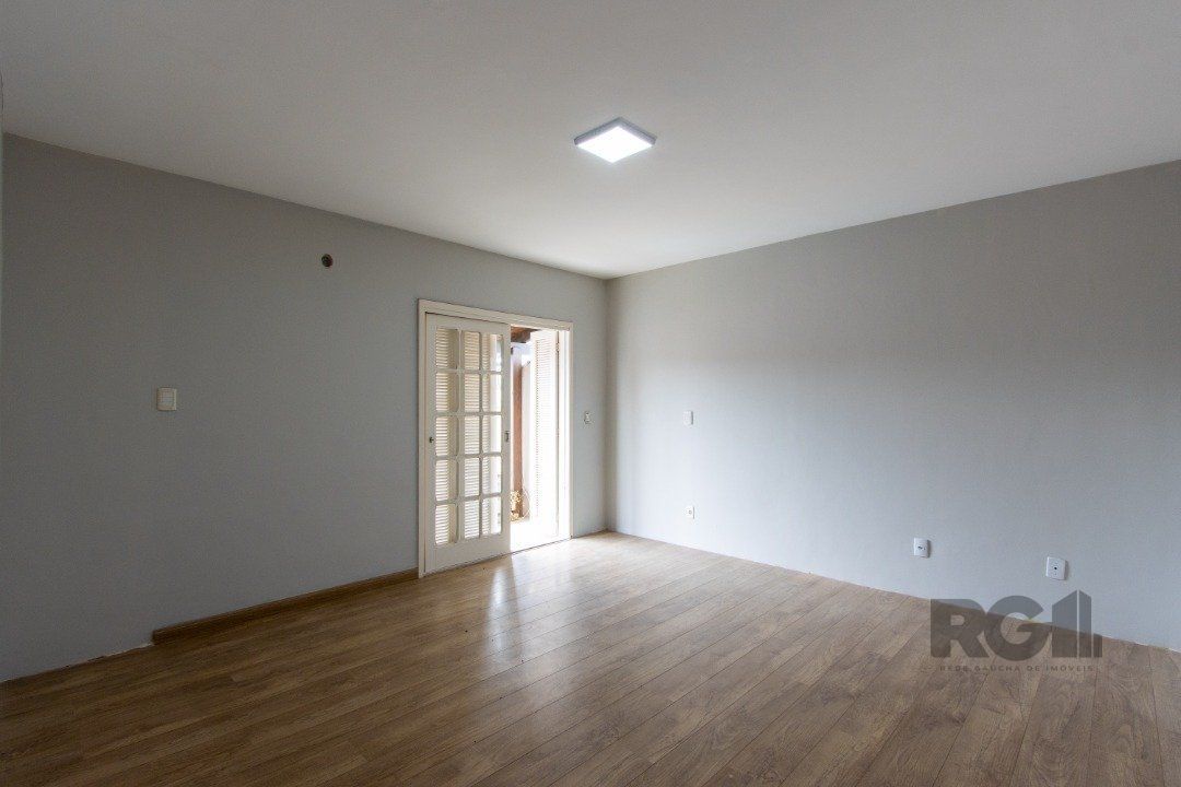 Casa à venda com 4 quartos, 256m² - Foto 35