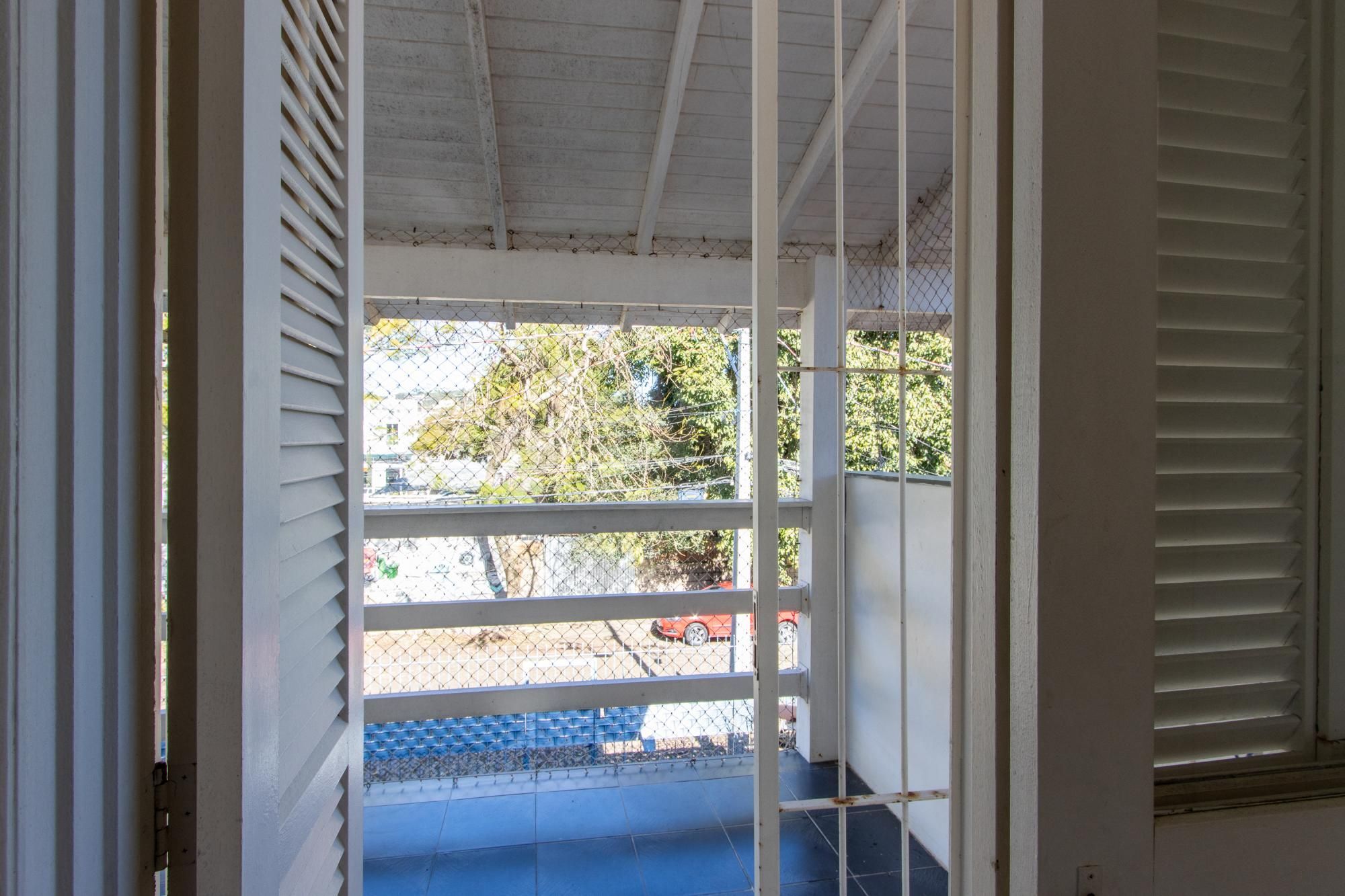 Casa à venda com 3 quartos, 287m² - Foto 9