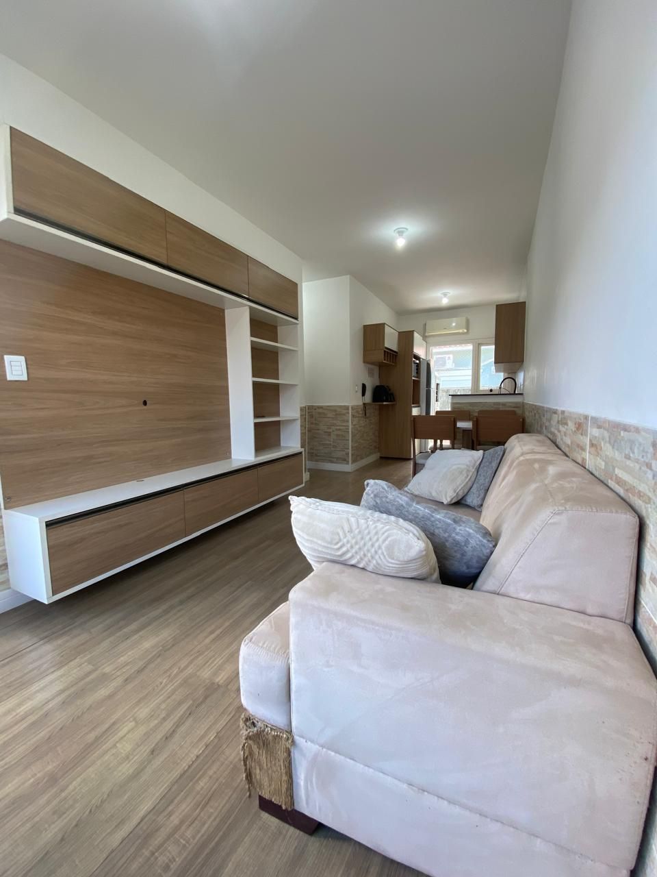 Casa de Condomínio 2 dormitórios no bairro Hípica