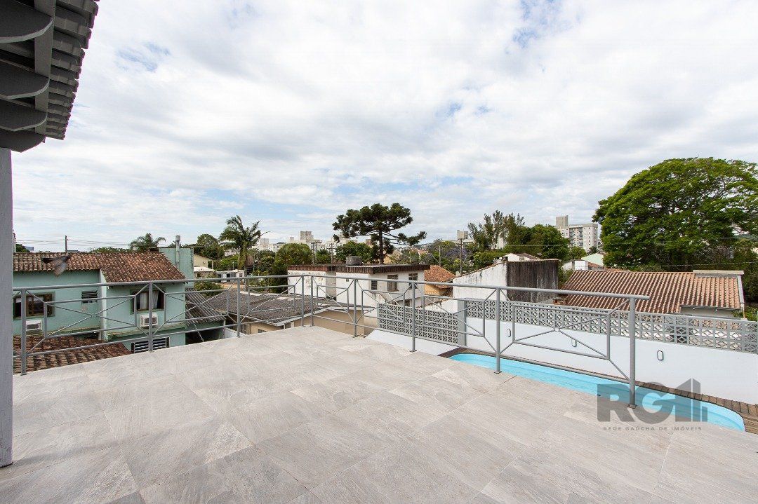 Casa à venda com 3 quartos, 250m² - Foto 67