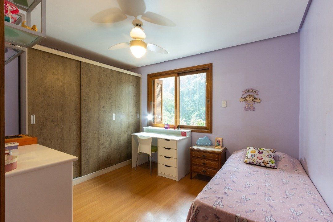 Casa de Condomínio à venda com 4 quartos, 334m² - Foto 32