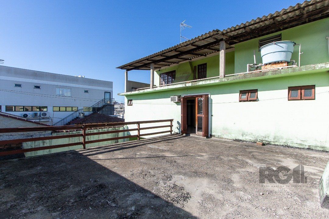 Casa, 3 quartos, 288 m² - Foto 38