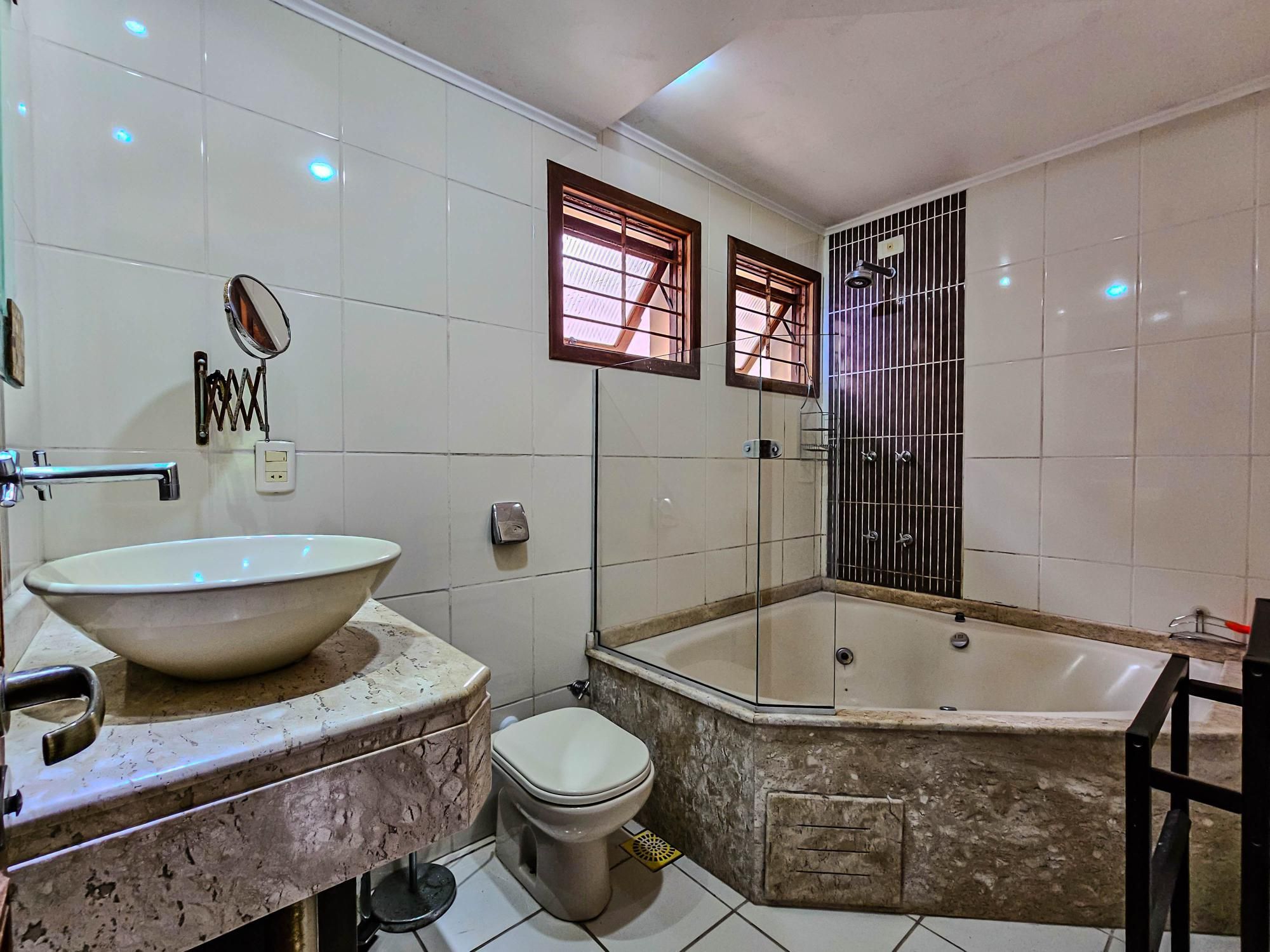 Casa de Condomínio à venda com 5 quartos, 160m² - Foto 13