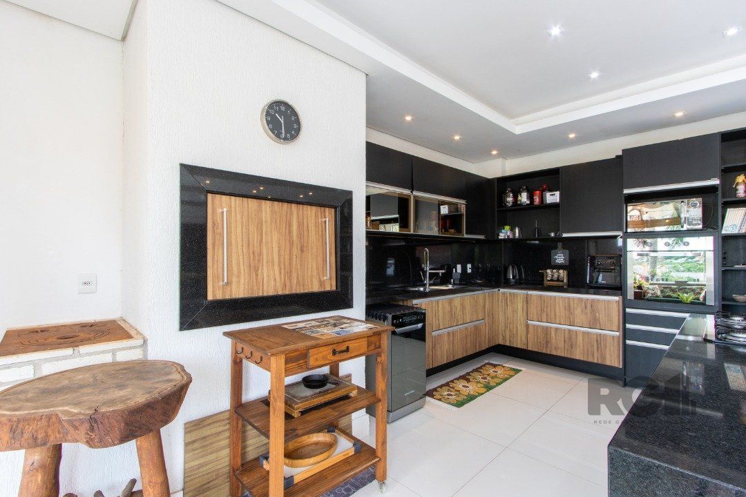 Casa de Condomínio à venda com 3 quartos, 360m² - Foto 19