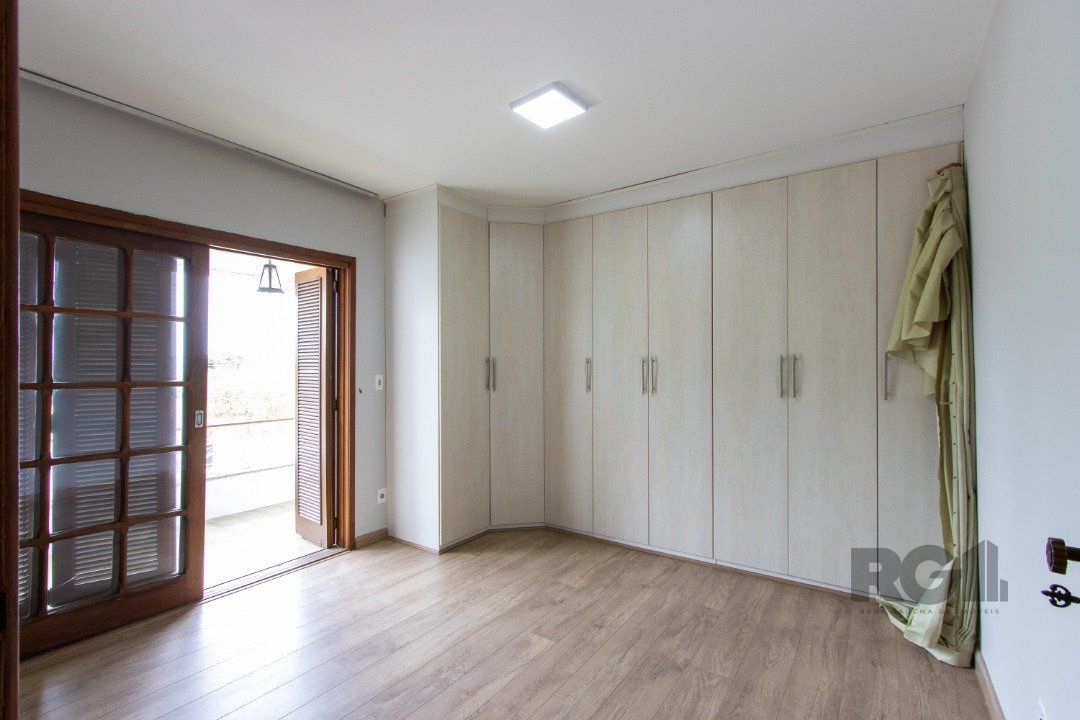 Casa à venda com 4 quartos, 256m² - Foto 44