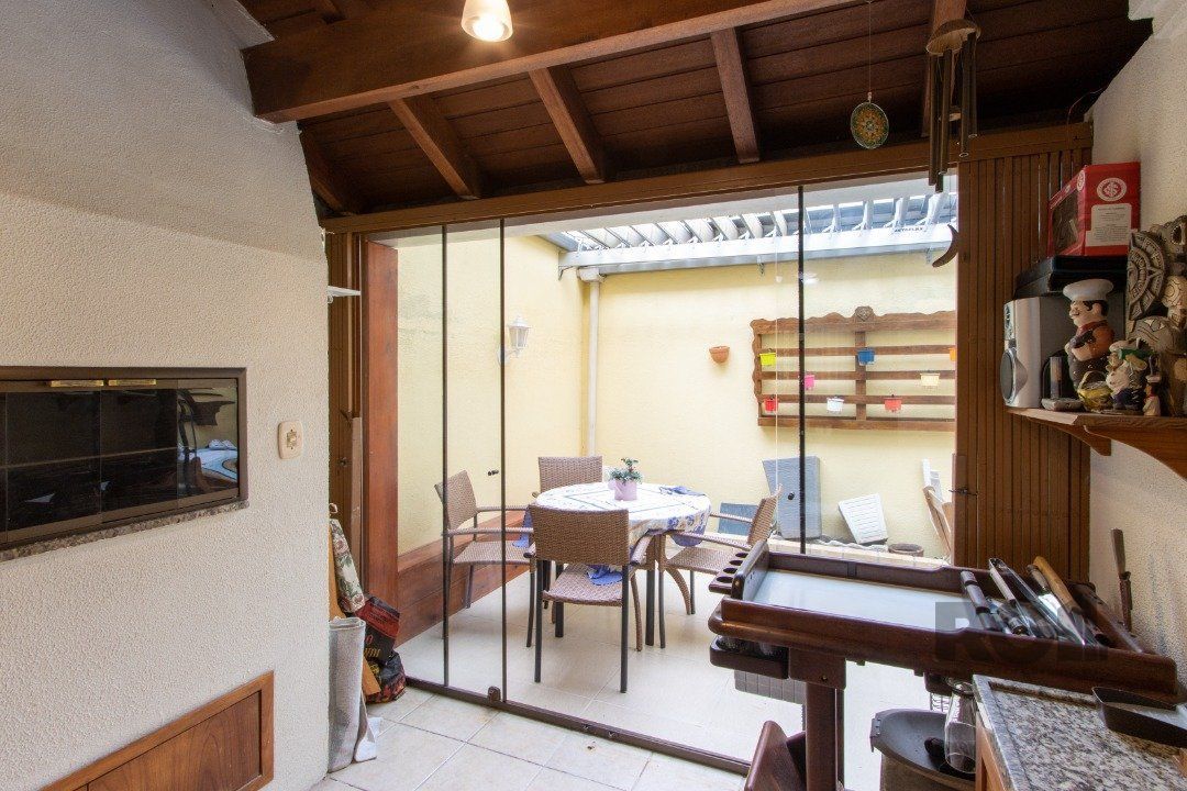 Casa de Condomínio à venda com 3 quartos, 186m² - Foto 12