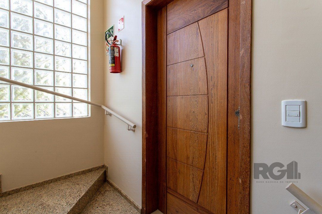 Apartamento à venda com 2 quartos, 95m² - Foto 5