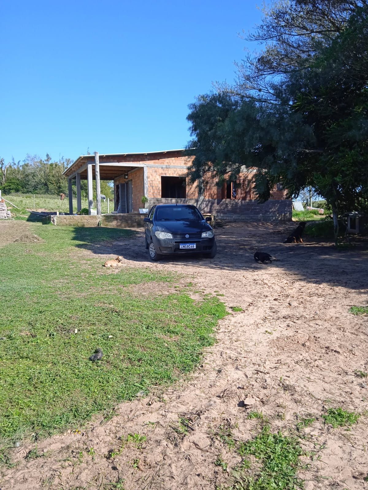 Chácara 2 dormitórios no bairro Distrito Industrial (Águas Claras)