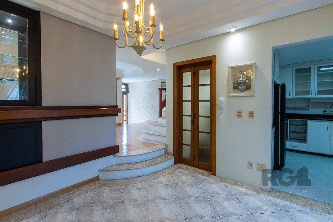 Casa de Condomínio à venda com 4 quartos, 216m² - Foto 9