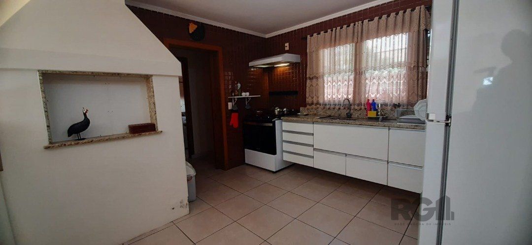 Casa de Condomínio à venda com 4 quartos, 246m² - Foto 11
