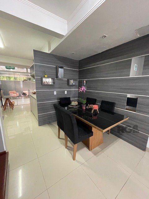 Casa à venda com 2 quartos, 124m² - Foto 4