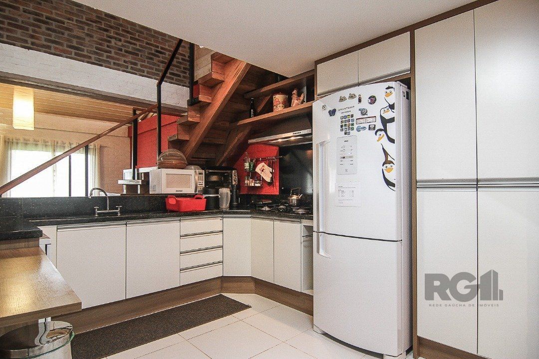 Casa à venda com 3 quartos, 236m² - Foto 12