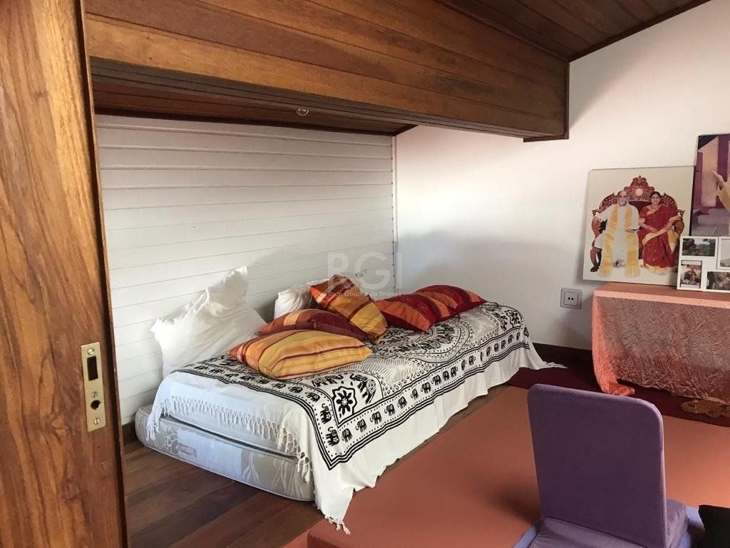 Casa de Condomínio à venda com 3 quartos, 216m² - Foto 17