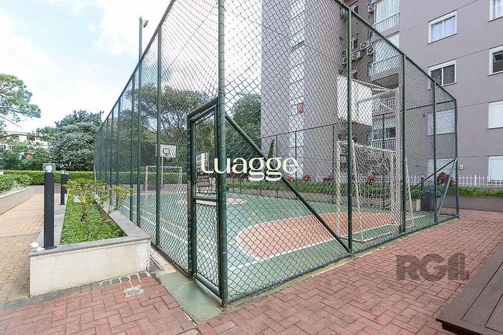 Apartamento de 3 dormitórios, 1 suíte e 2 vagas de garagem.
