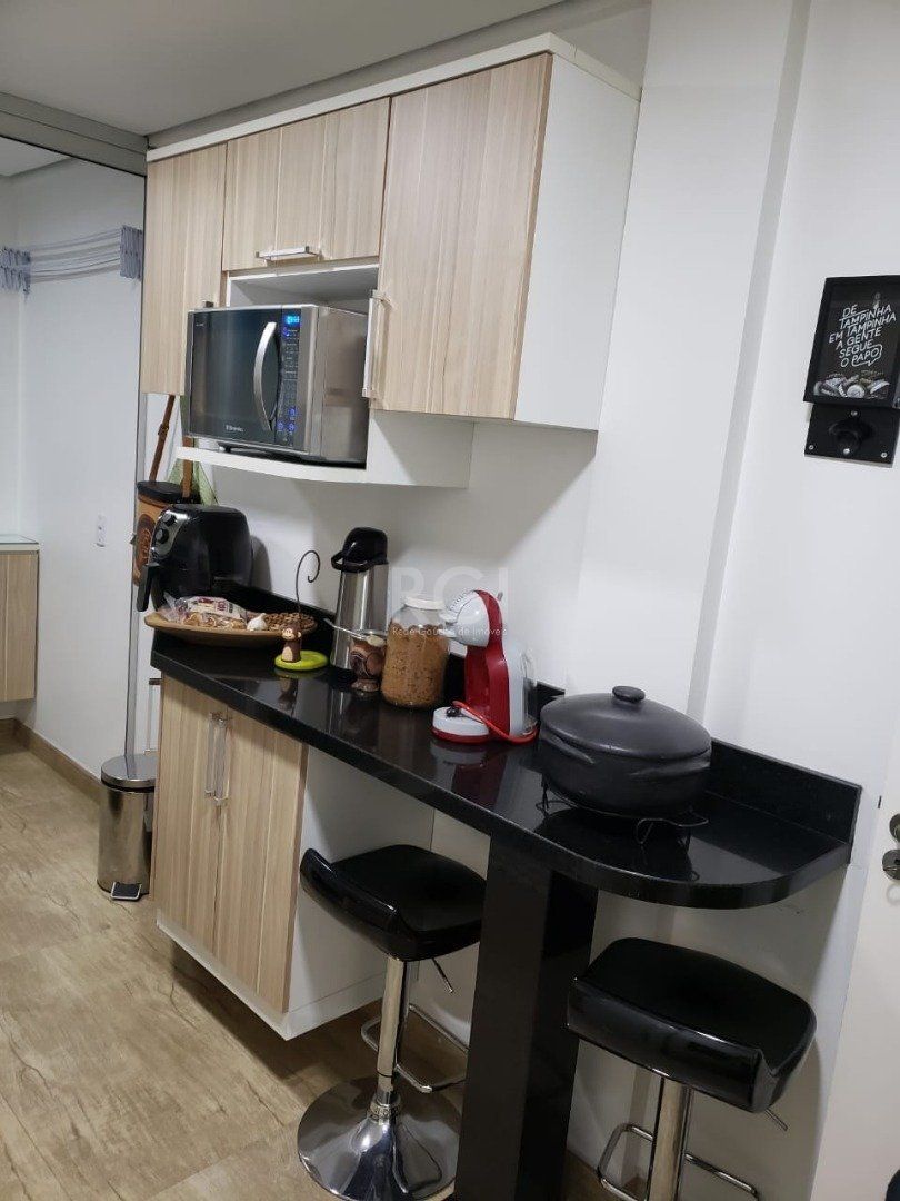Apartamento à venda com 1 quarto, 41m² - Foto 24