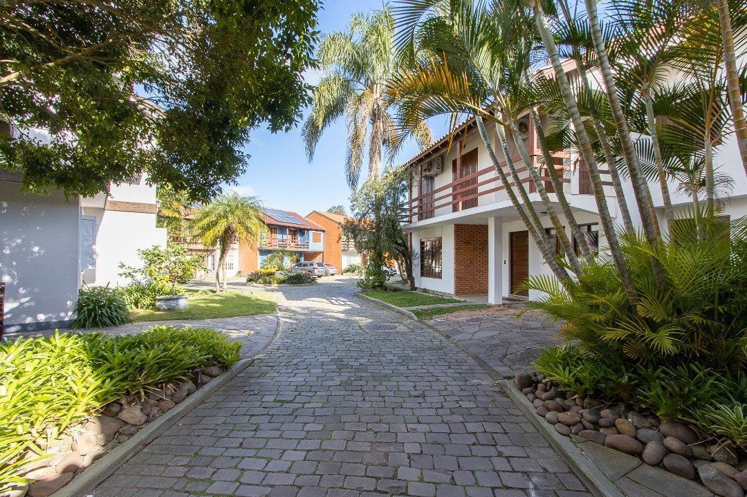 Casa de Condomínio à venda com 3 quartos, 217m² - Foto 57