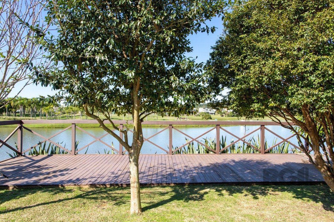 Casa de Condomínio à venda com 3 quartos, 426m² - Foto 25