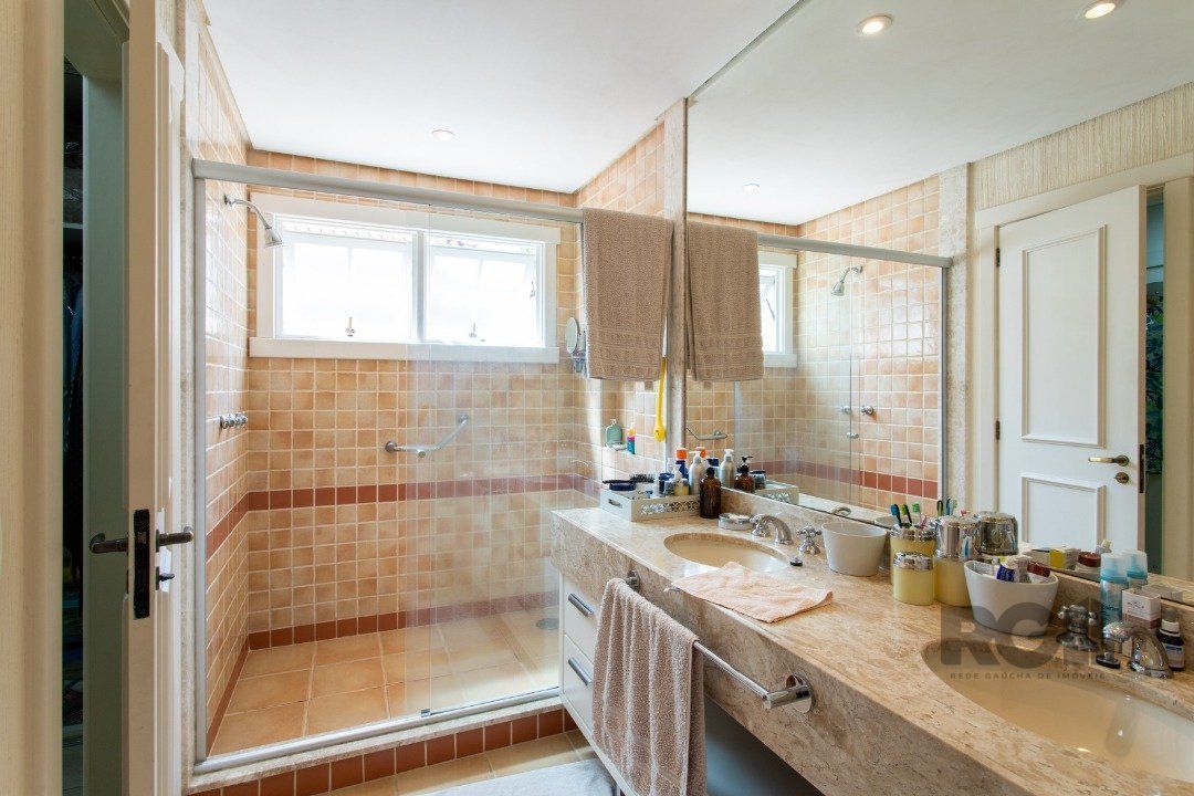 Casa de Condomínio à venda com 3 quartos, 330m² - Foto 44