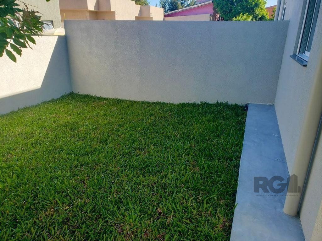 Casa à venda com 2 quartos, 75m² - Foto 6