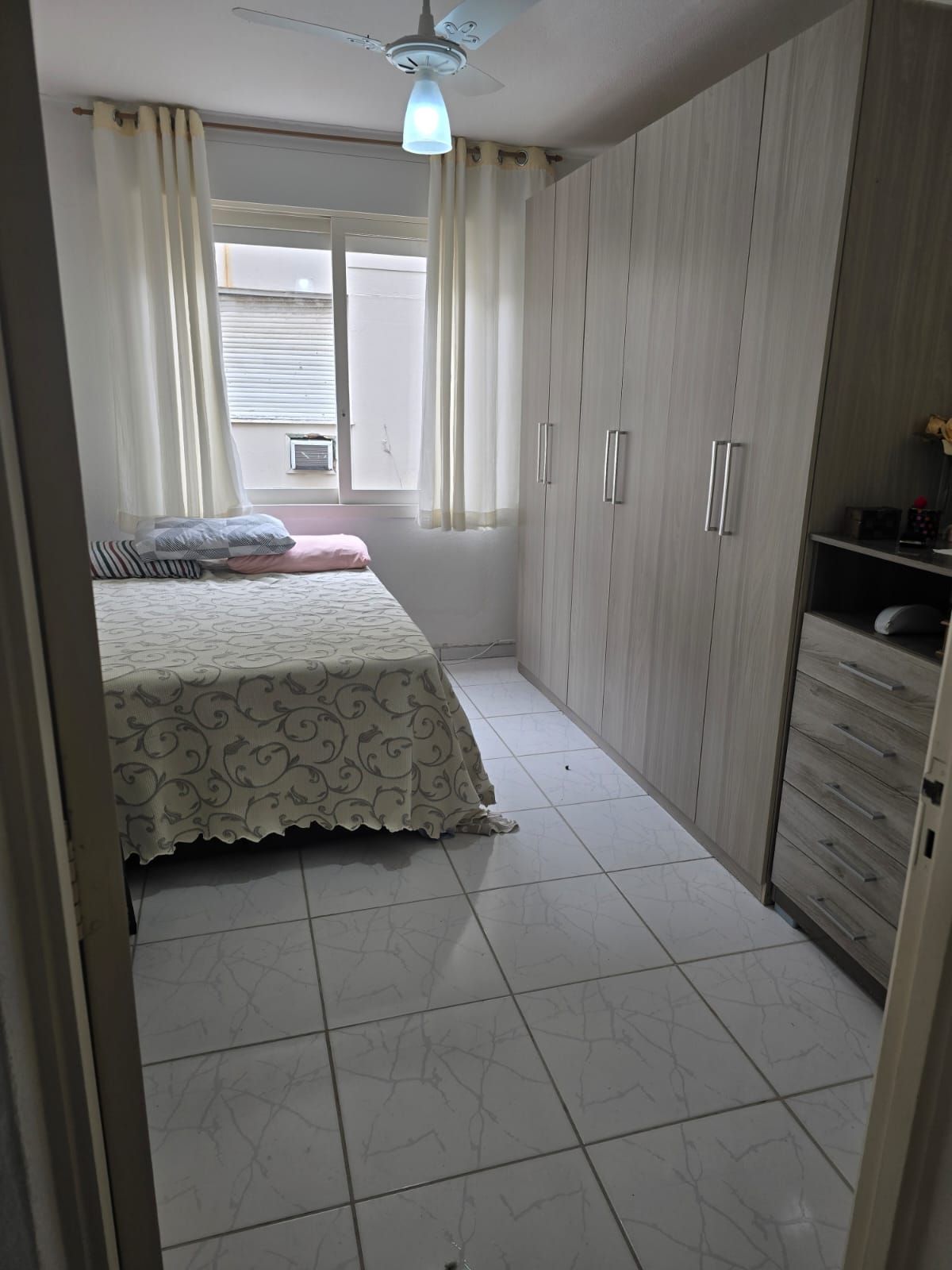 Apartamento à venda com 1 quarto, 47m² - Foto 11