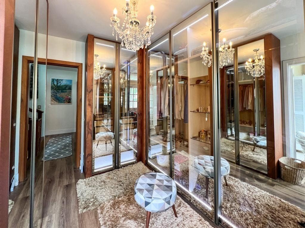 Casa de Condomínio à venda com 3 quartos, 224m² - Foto 33