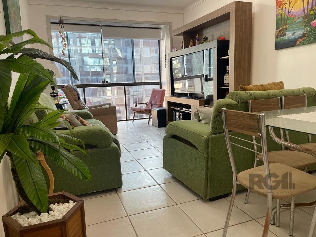 Apartamento, 2 quartos, 70 m² - Foto 2