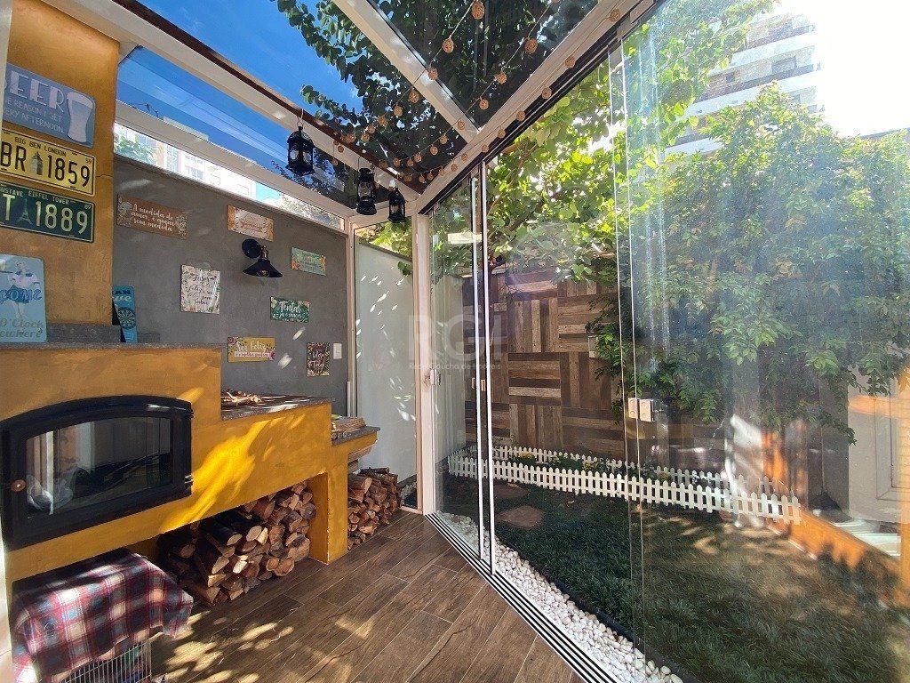 Casa de Condomínio à venda com 3 quartos, 220m² - Foto 6