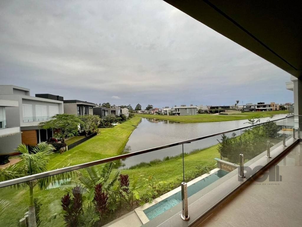 Casa de Condomínio à venda com 5 quartos, 366m² - Foto 3