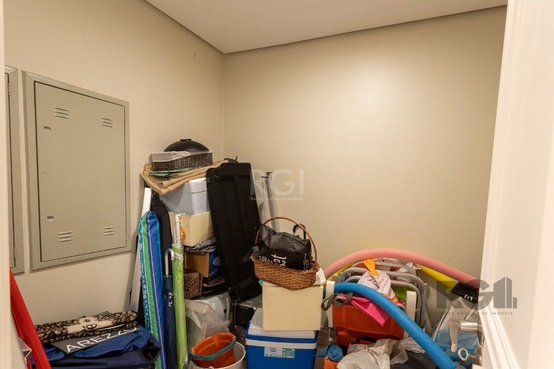 Casa de Condomínio à venda com 3 quartos, 419m² - Foto 20