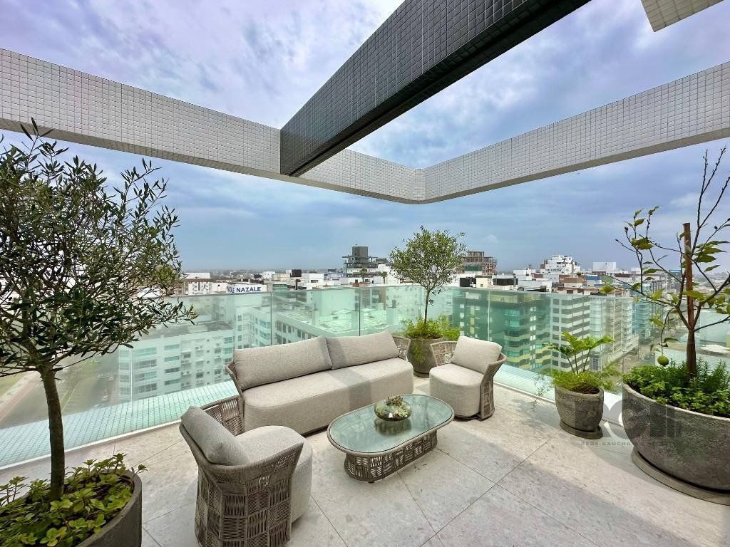 Apartamento à venda com 3 quartos, 220m² - Foto 10