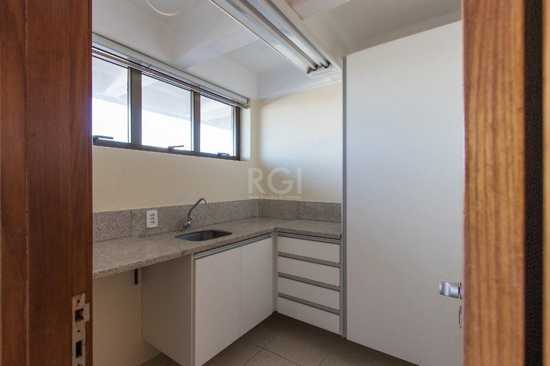 Conjunto Comercial-Sala à venda com 3 quartos, 225m² - Foto 13