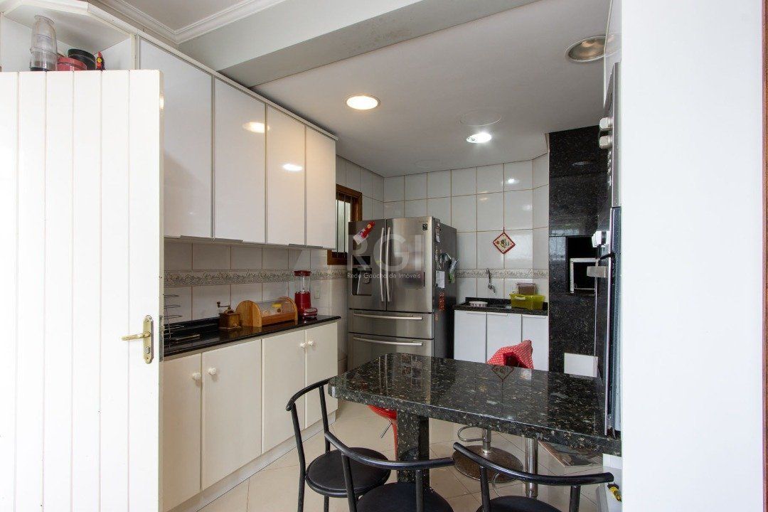 Casa de Condomínio à venda com 3 quartos, 150m² - Foto 8