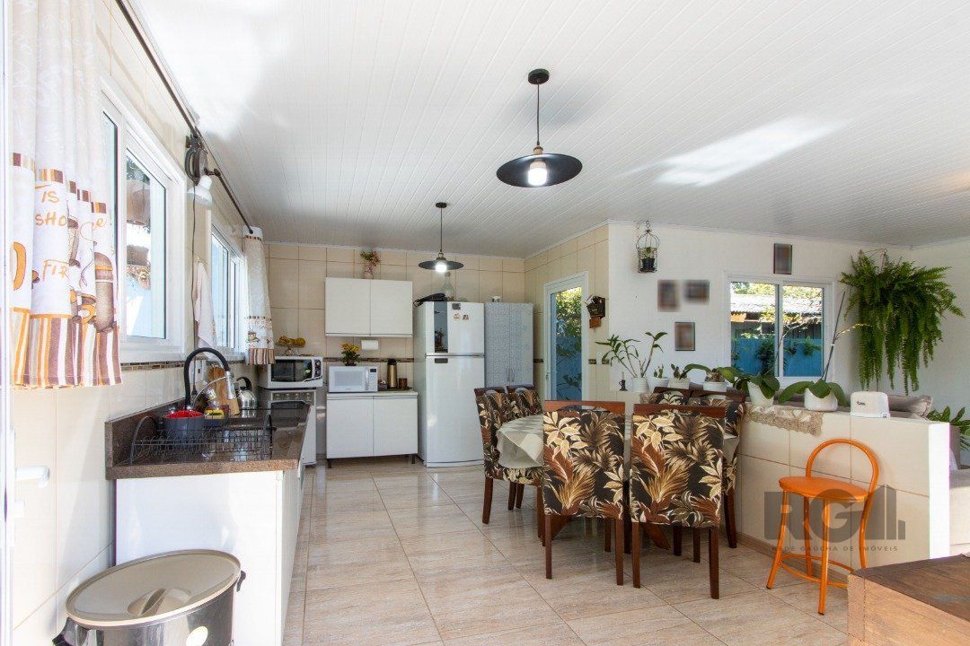 Casa à venda com 2 quartos, 80m² - Foto 22
