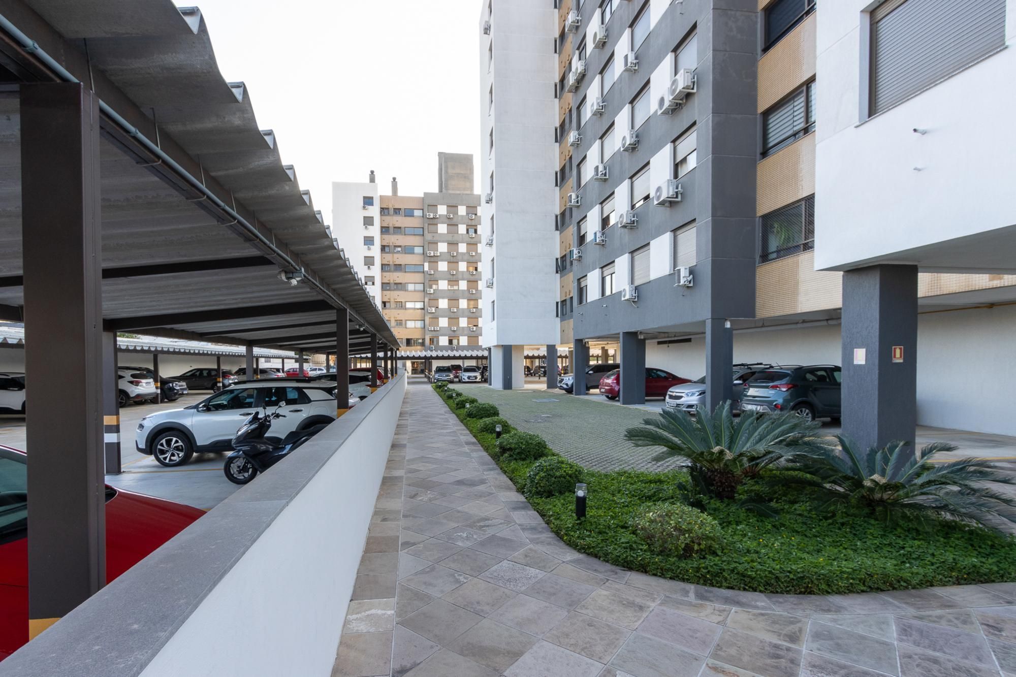 Apartamento à venda com 2 quartos, 60m² - Foto 28