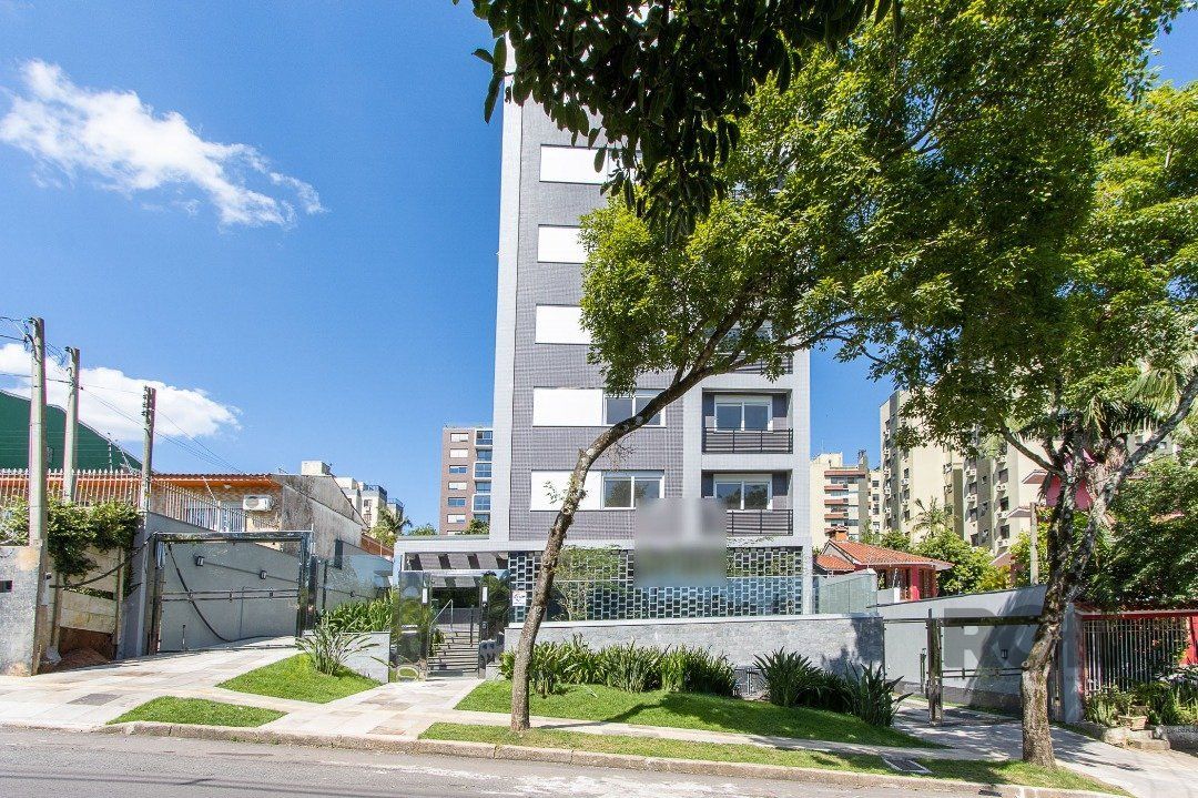 Apartamento à venda com 3 quartos, 143m² - Foto 1