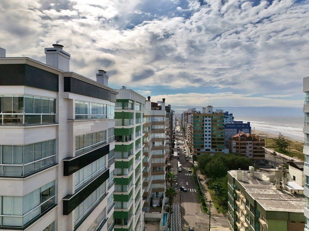 Apartamento à venda com 3 quartos, 76m² - Foto 28
