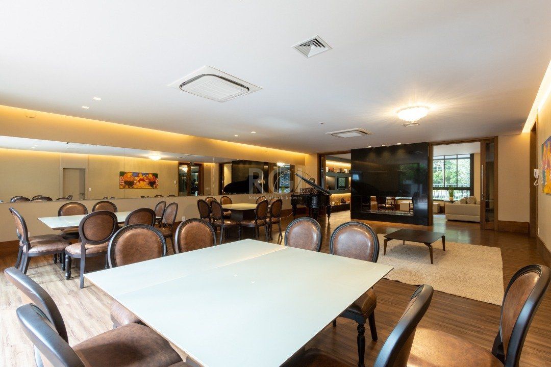 Apartamento à venda com 3 quartos, 256m² - Foto 58